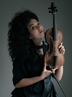 Aisha Orazbayeva, virtuose violoniste