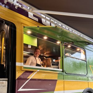 Photo de Xaviier Jammes aux commandes de l'Omnibus